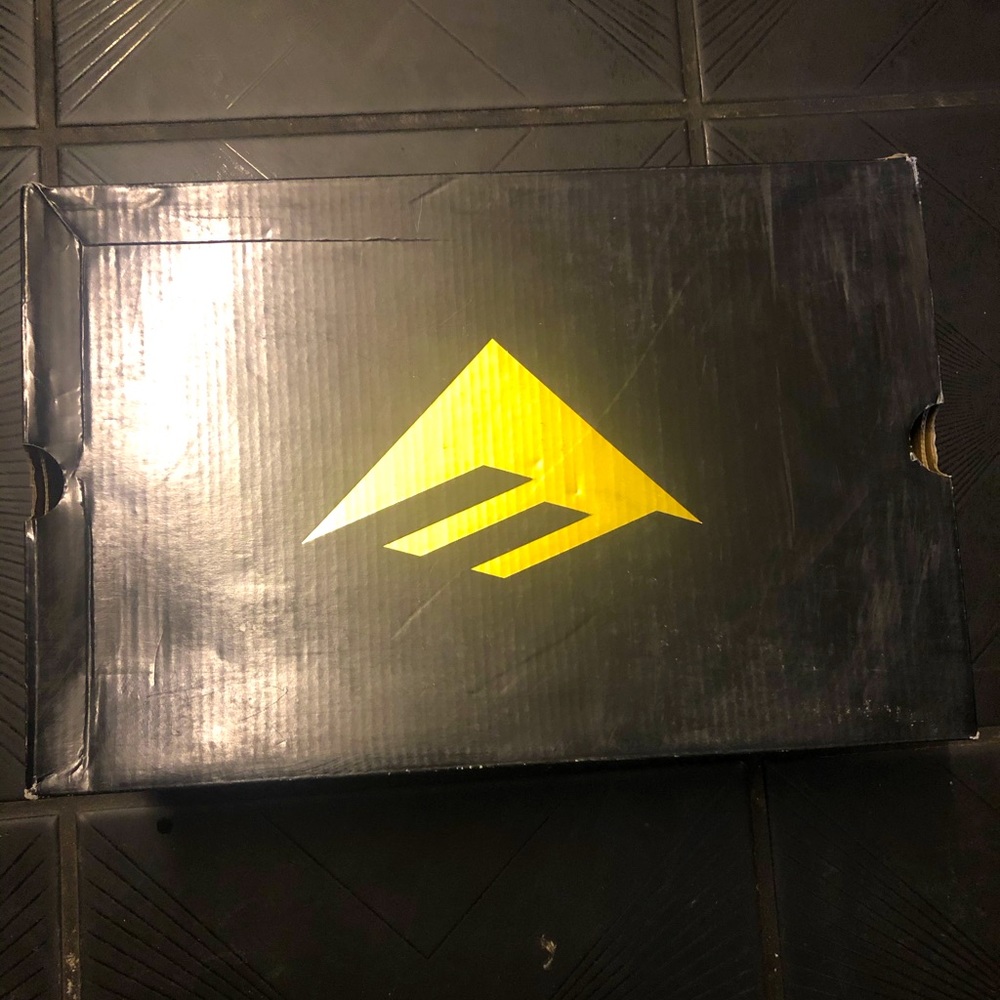 Emerica skateboarding shoes